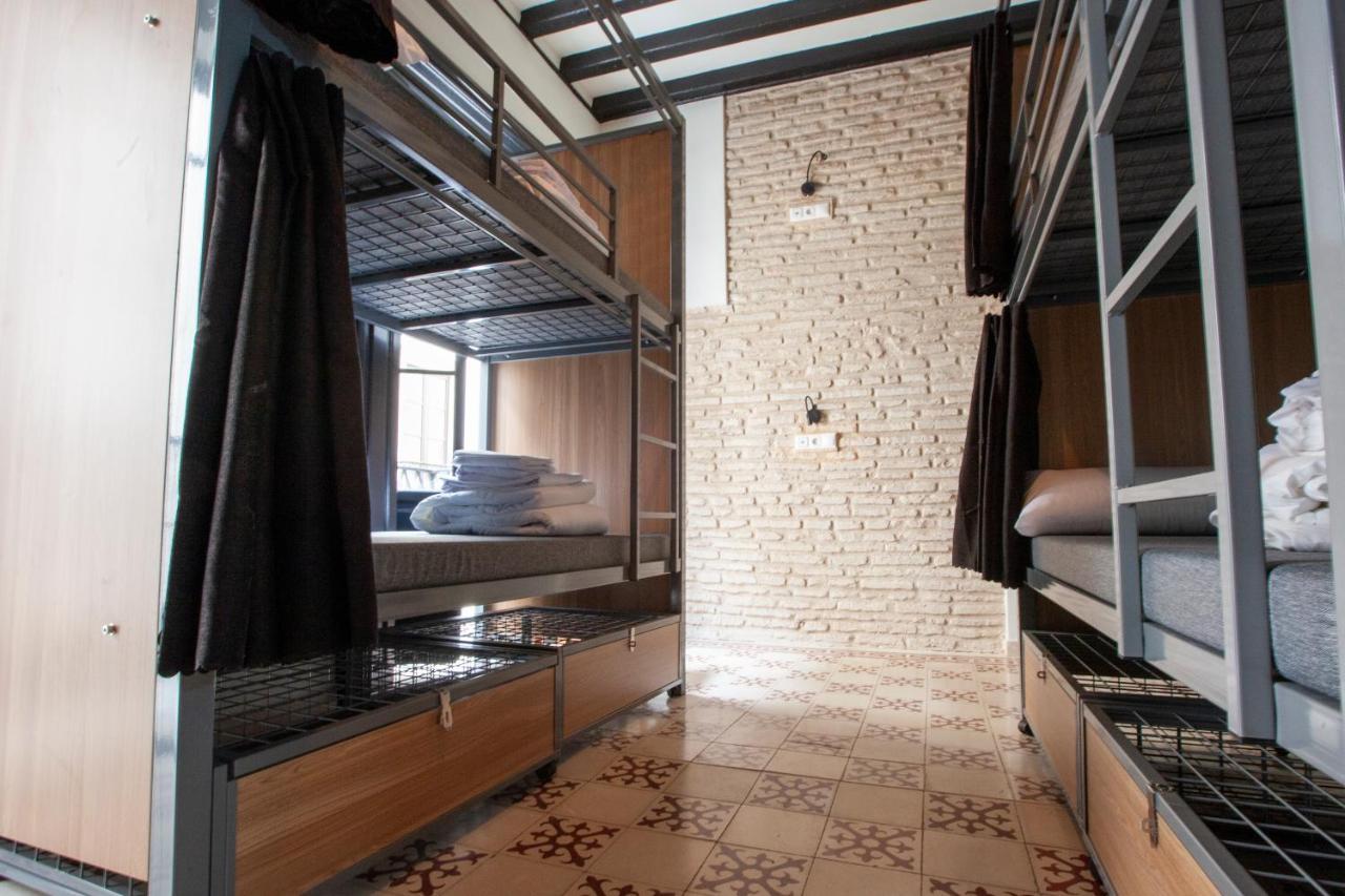 Hostel Ibarra By Bossh! Hotels Sevilha Exterior foto
