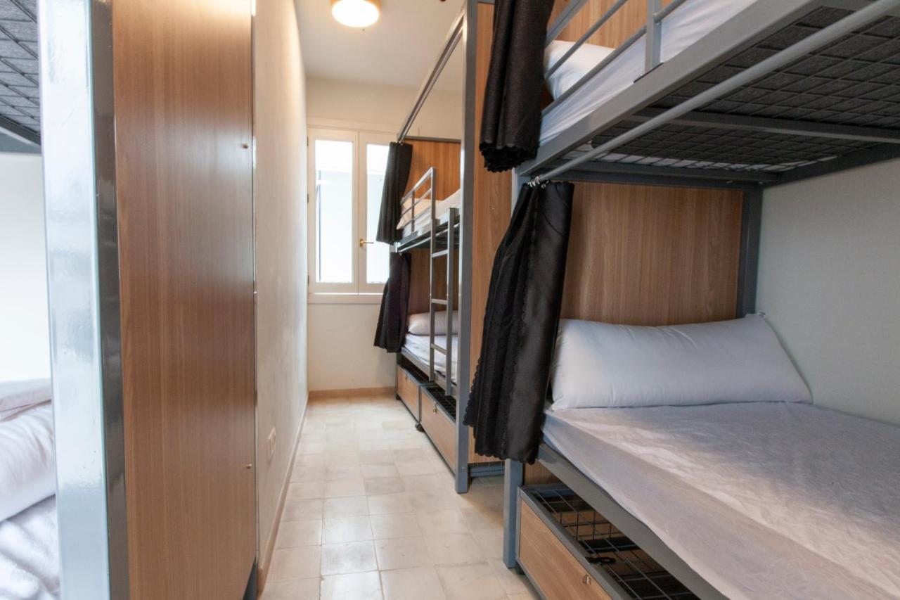 Hostel Ibarra By Bossh! Hotels Sevilha Exterior foto
