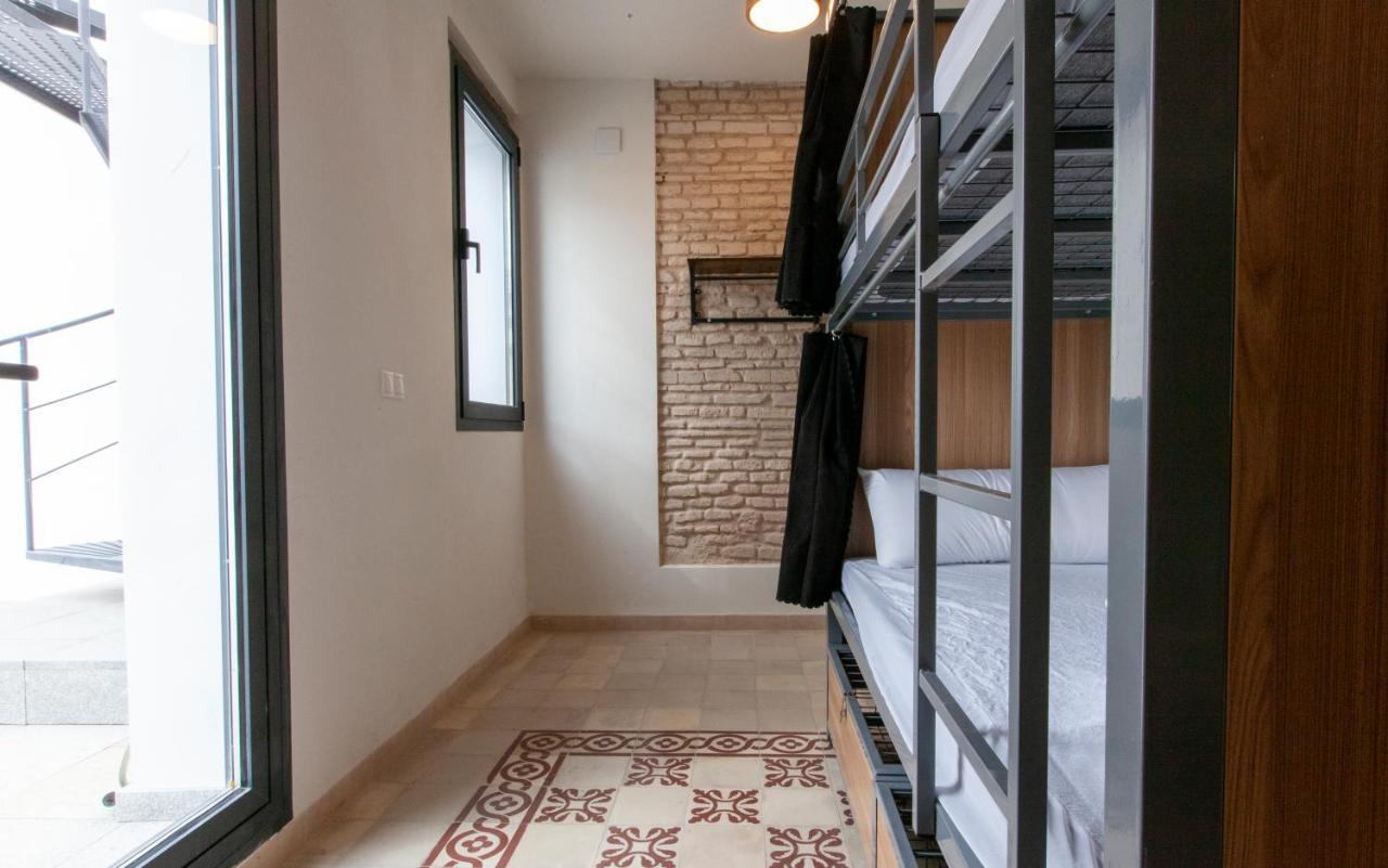 Hostel Ibarra By Bossh! Hotels Sevilha Exterior foto